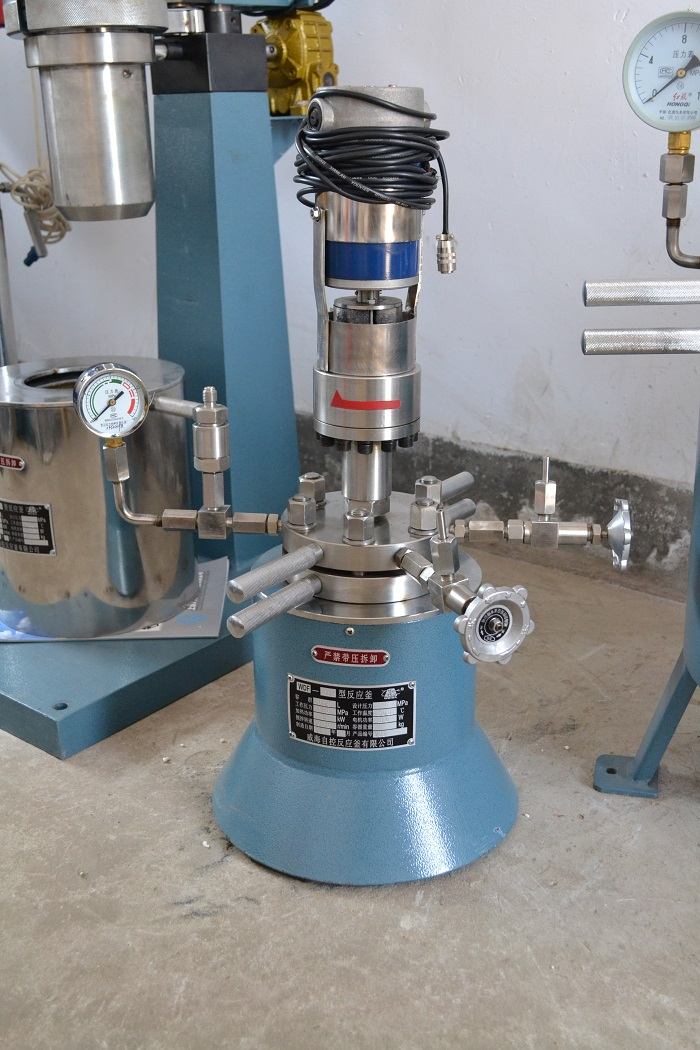 高壓鈦材反應(yīng)釜